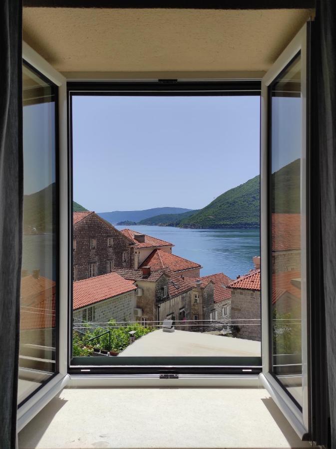 Gudelj Apartments Perast Eksteriør billede